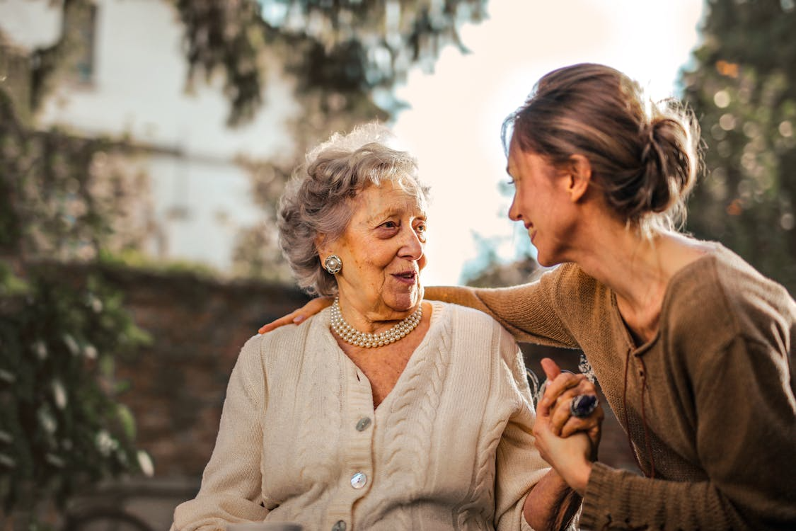 Wanderlust Doesn’t Retire: Trip Protection Guidelines for Seniors